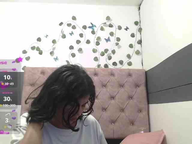 Evelyn-blak webcam