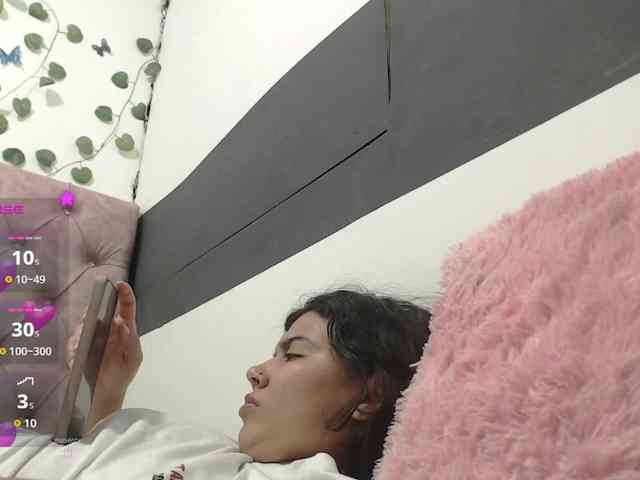 Evelyn-blak webcam
