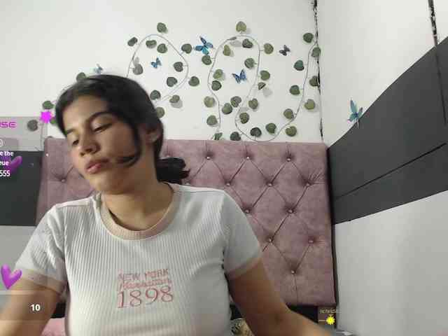Evelyn-blak webcam