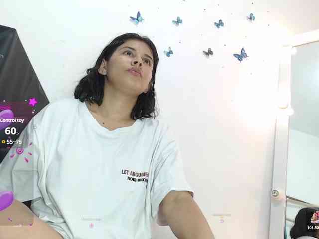 Evelyn-blak webcam