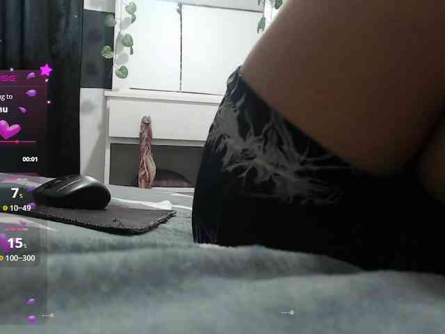 Evelyn-blak webcam