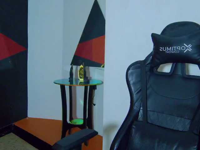 vynx-darkfire from BongaCams