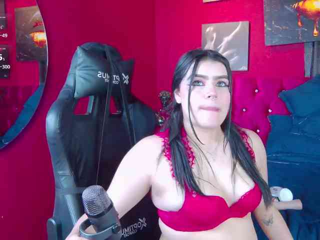 vynx-darkfire webcam