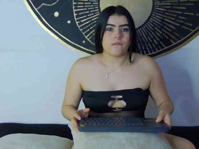 vynx-darkfire webcam