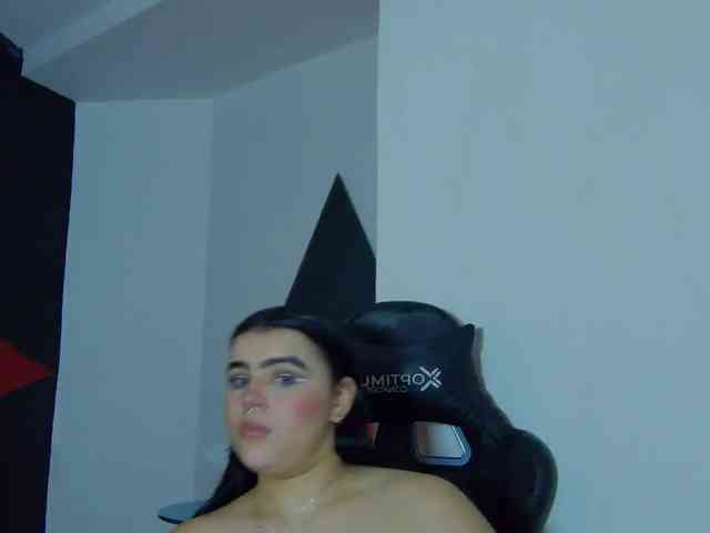 vynx-darkfire webcam