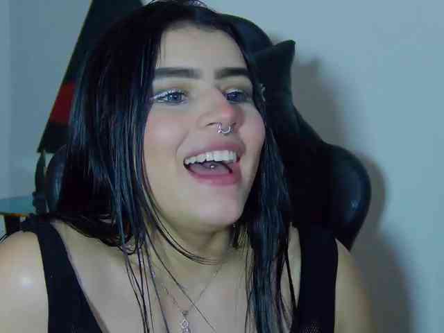 vynx-darkfire webcam