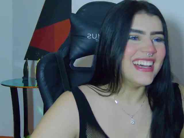 vynx-darkfire webcam