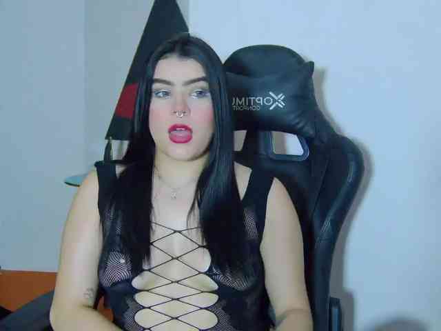 vynx-darkfire webcam