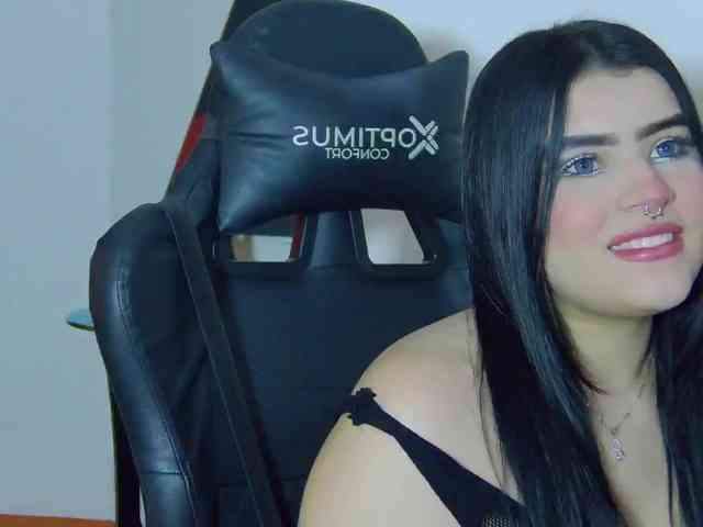 vynx-darkfire webcam