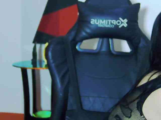 vynx-darkfire webcam
