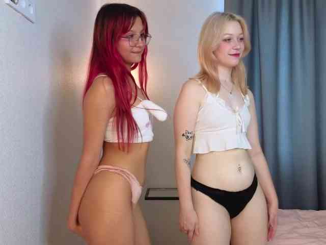 HolyLesly webcam