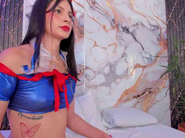 MartiinaRosse bongacams