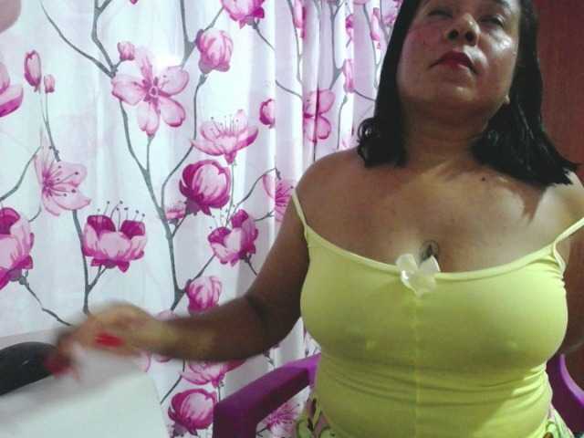 Preview of pregnantsaraxxx