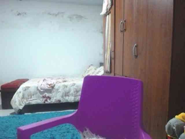 pregnantsaraxxx webcam
