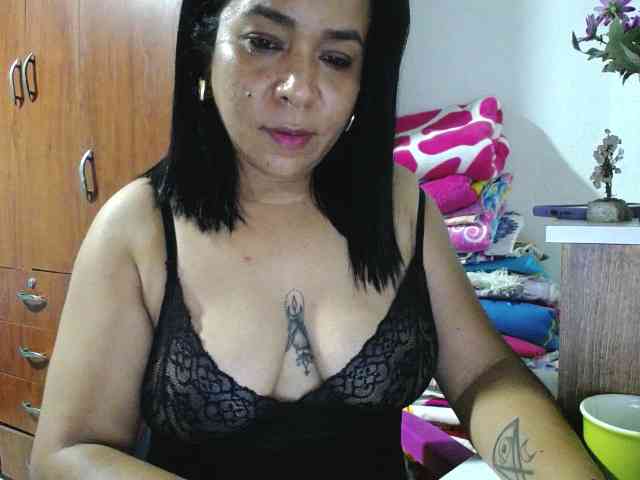 online adult chat Pregnantsaraxxx