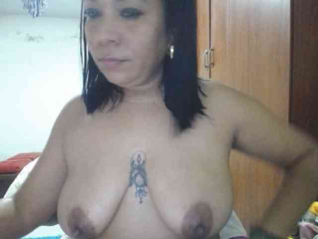 pregnantsaraxxx webcam
