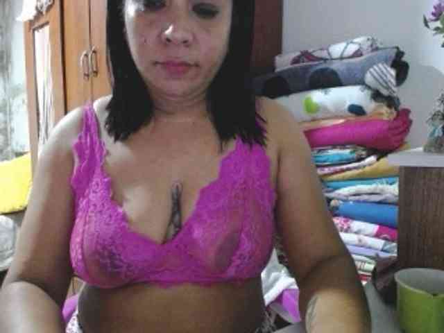 voyeur porn Pregnantsaraxxx
