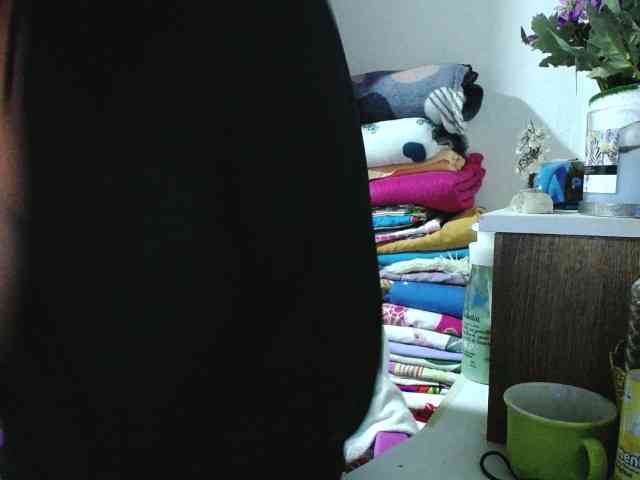 pregnantsaraxxx webcam