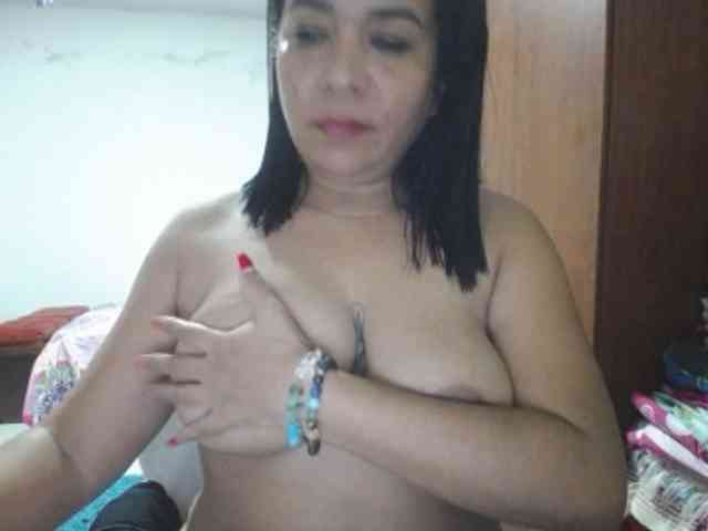 pregnantsaraxxx