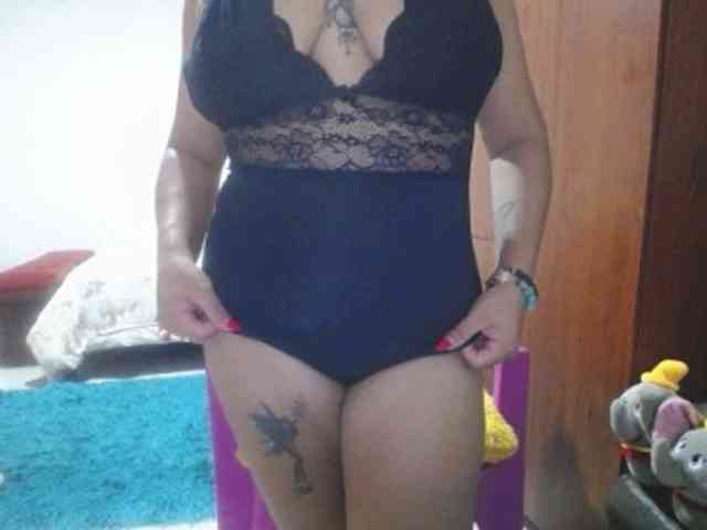 pregnantsaraxxx webcam