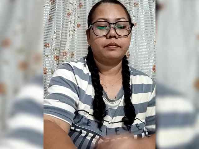 tatchina Live Webcam on BongaCams