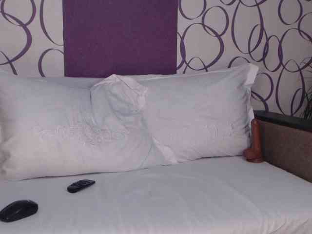 1LexXxMyY webcam