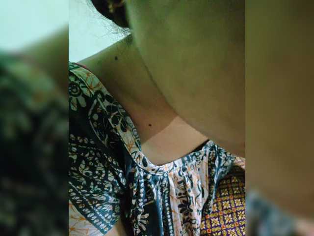 YourAadhya's BongaCams show and profile