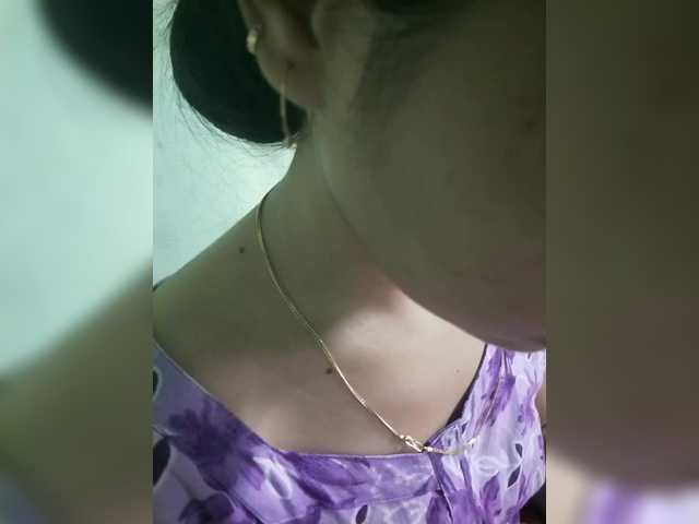 YourAadhya webcam