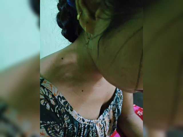 YourAadhya's BongaCams show and profile