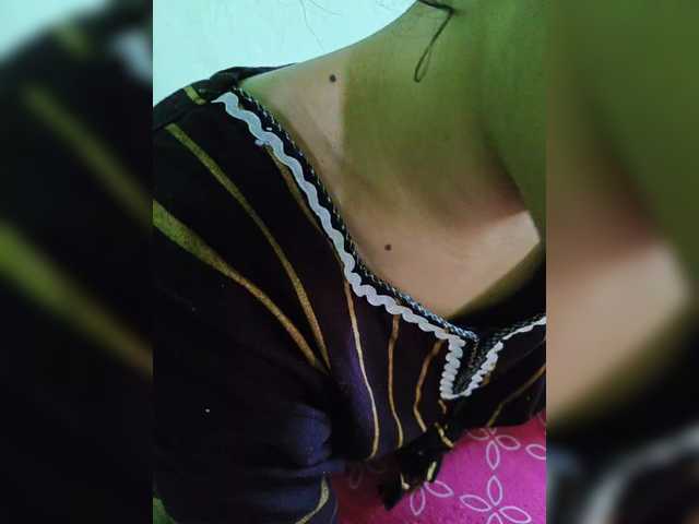 YourAadhya's BongaCams show and profile