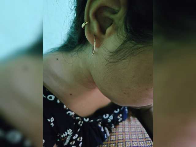 YourAadhya's BongaCams show and profile