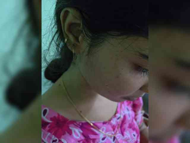 YourAadhya webcam