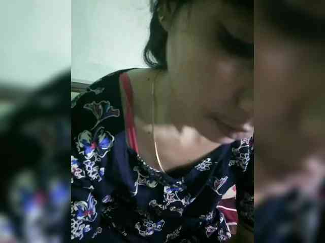 YourAadhya webcam