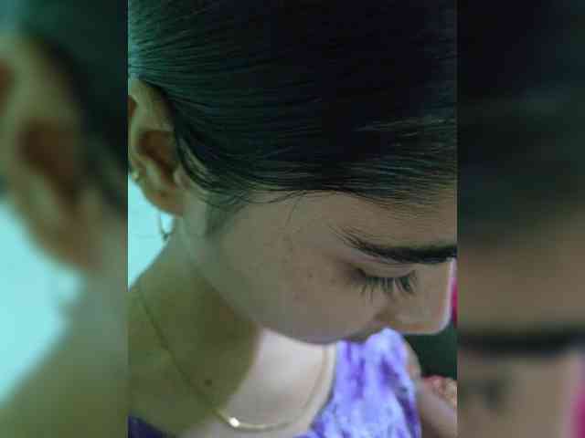 YourAadhya webcam