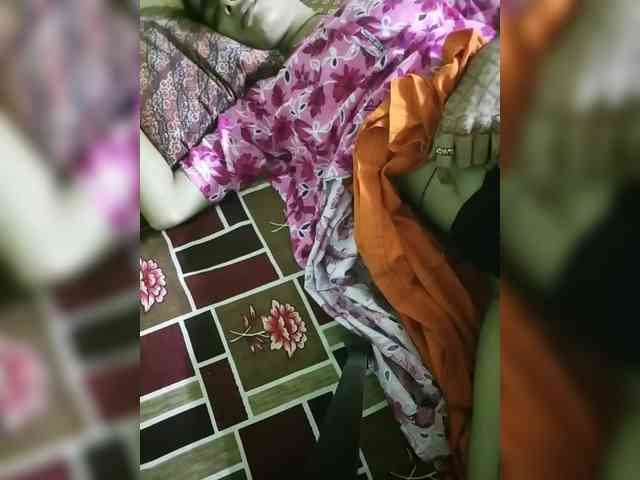 YourAadhya webcam