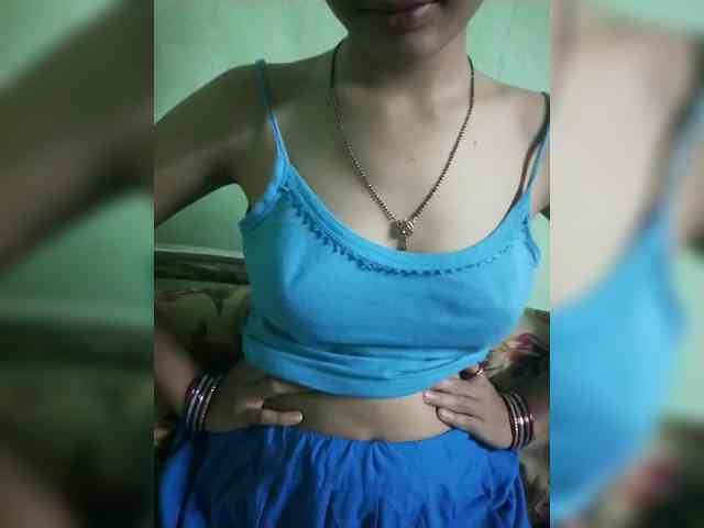 YourAadhya webcam