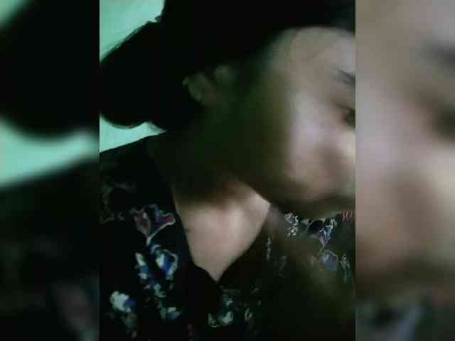 YourAadhya webcam