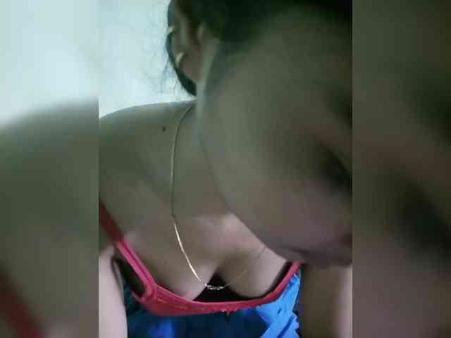 YourAadhya webcam