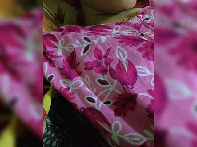 YourAadhya webcam