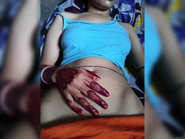 YourAadhya webcam