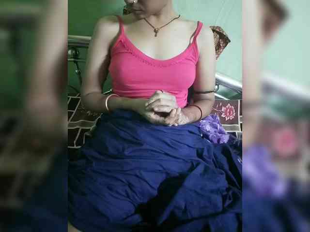 YourAadhya webcam