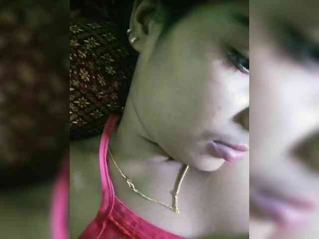 YourAadhya webcam