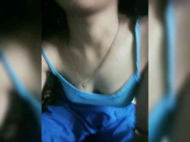 YourAadhya webcam