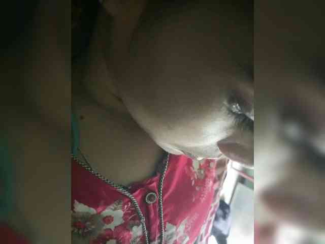 YourAadhya webcam