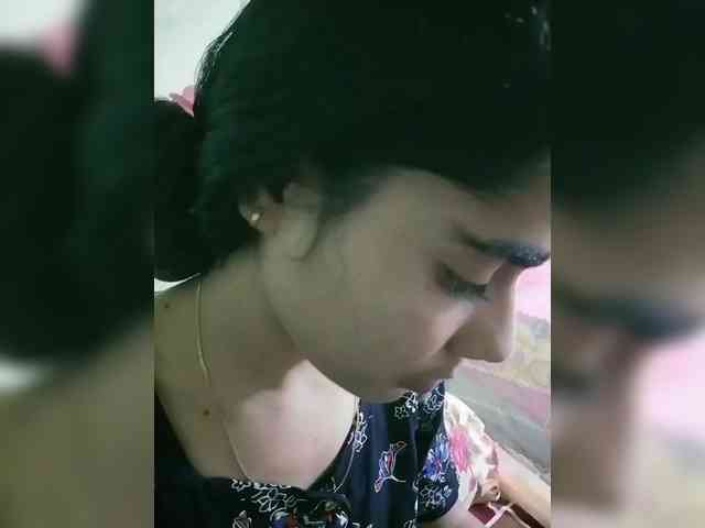 YourAadhya webcam
