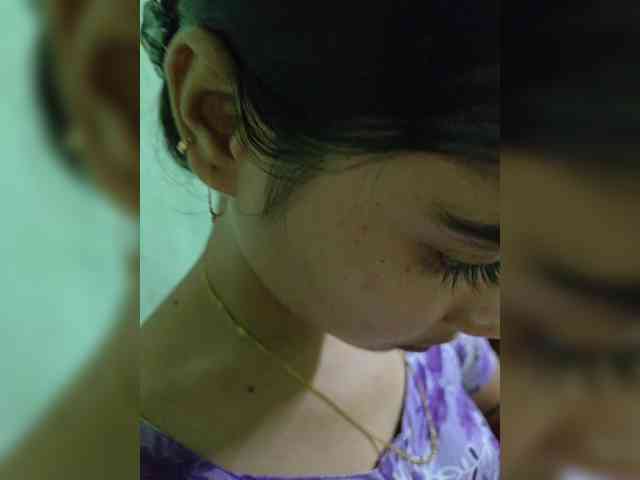 YourAadhya webcam