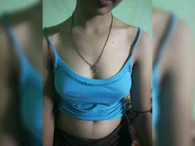 YourAadhya webcam