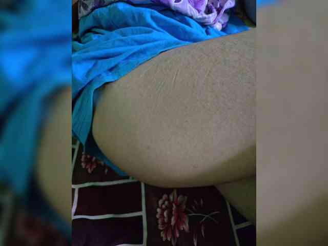 YourAadhya webcam