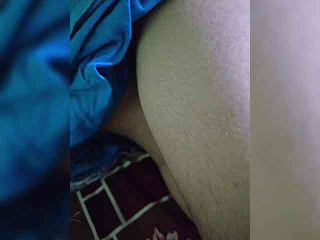 YourAadhya webcam