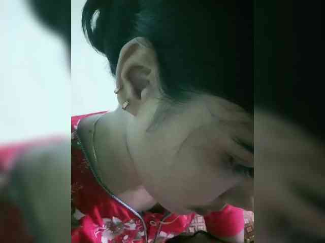 YourAadhya webcam